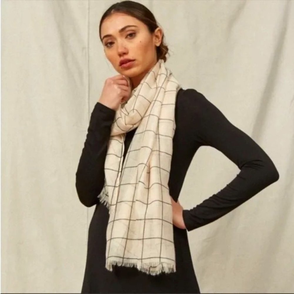 Anthropologie Rachel Pally Window Pane Plaid Scarf​